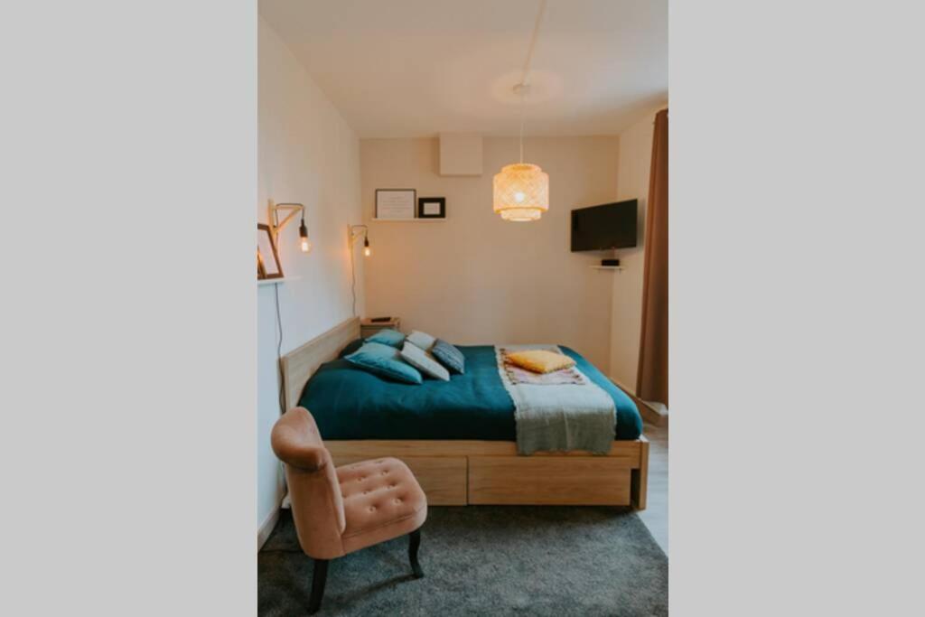 Les Berges Du Roubion Studio Cosy Et Moderne Montélimar Exteriör bild